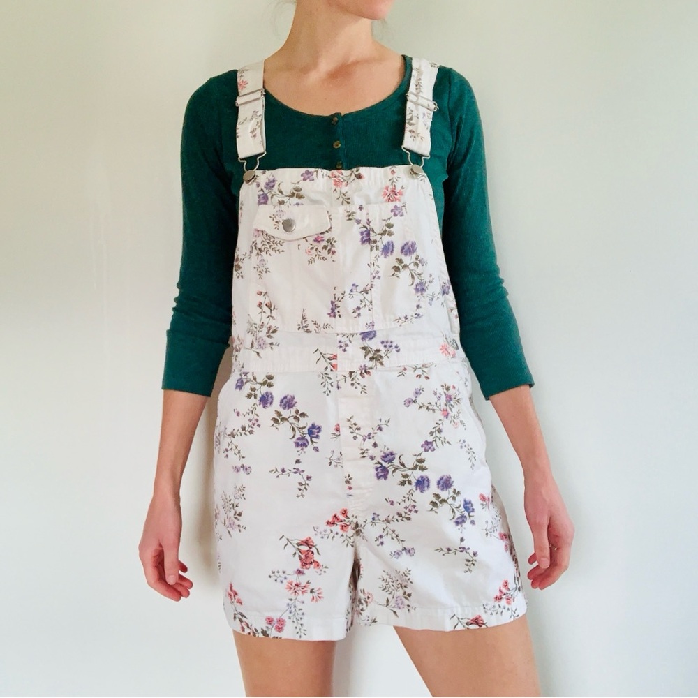No Boundaries White Floral Shortalls Juniors' Size XL (15-17) Y2K 90s Retro